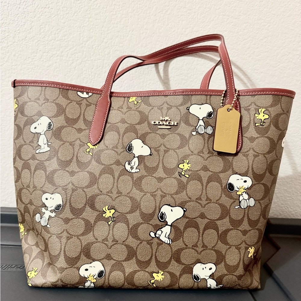 COACH x PEANUTS TOTE